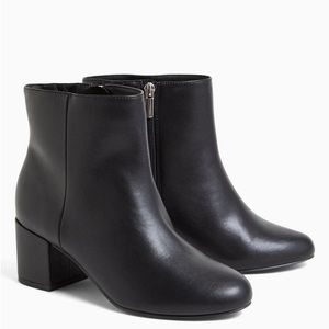 Torrid Faux Leather Annkle Booties Black 11